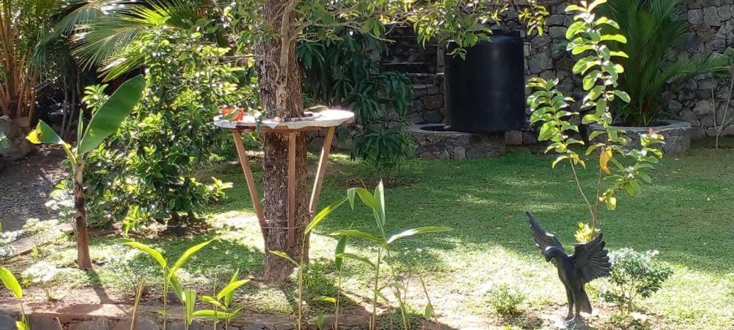 Loveena By H.S. Restaurant & Guest Tangalle Bagian luar foto